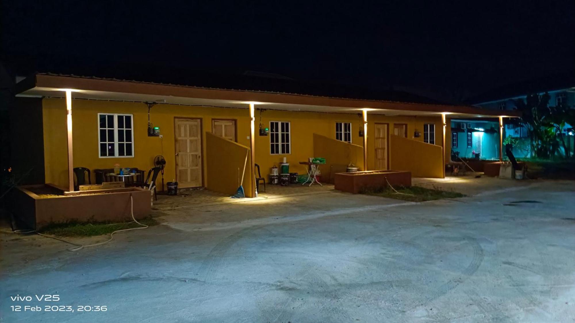 Alfa Roomstay Pantai Cenang  Exteriör bild